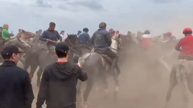 АЗАМАТ БЕРГЕН УЛАК ГОРОТ ТОМСК. смотреть онлайн
