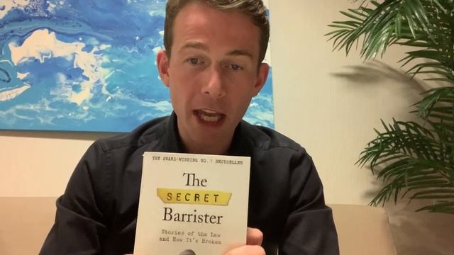 Andrew Gray reviews The Secret Barrister смотреть онлайн