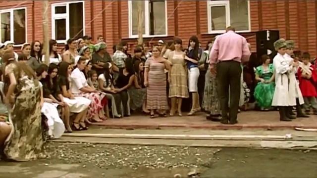 Ильяс Эбиев. Хьоме Езар - Нохчий Ловзар смотреть онлайн