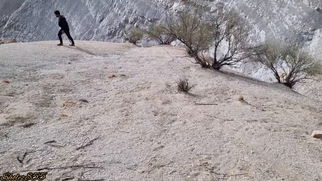 Part 8: Sima's fall from the mountain while preparing firewood and Hossein's return смотреть онлайн