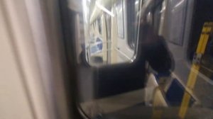 Электропоезд 81-722/723/724 «Юбилейный» на Невско-Василеостровской линии Петербургского Метро