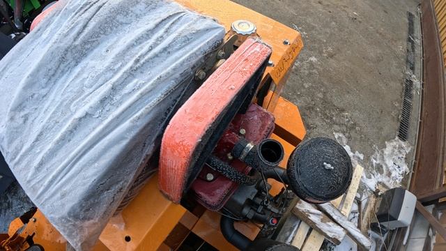 Холодный запуск погрузчика ZL 904