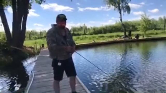 Ловля закрытыми глазами смотреть онлайн