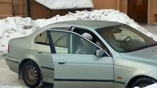 ,,ПАДАЛ БЕЛЫЙ СНЕГ"--АРТУР..КРАСИВАЯ ПЕСНЯ, МОНТАЖ... смотреть онлайн