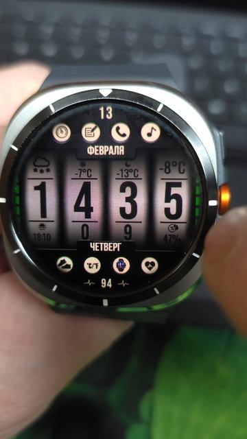 Годный циферблат с подробной погодой и функциональными TAP зонами смотреть онлайн