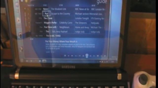 samsung NC10 running windows 7 RC смотреть онлайн