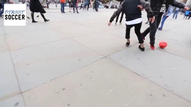 Man VS Dog - Street Soccer Skills Sean Garnier Vine #3 | HD смотреть онлайн