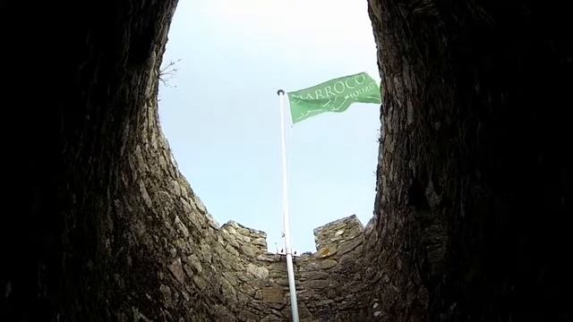 Castle of the Moors смотреть онлайн