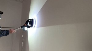 Шлифую стены под покраску эксцентриковой шлифмашинкой MaxXT mbls 400