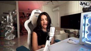 TENDERLYBAE ПОЁТ ДЫМОК