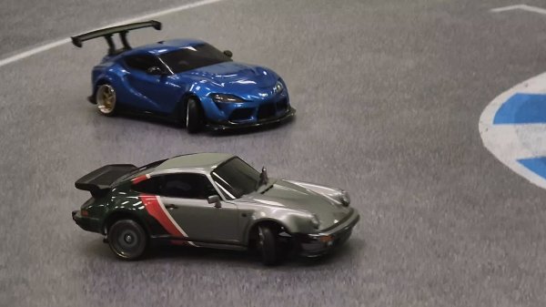 Mini RC Drift 1/24 Porsche 911 Turbo vs Toyota Supra A90 Мини дрифт