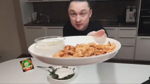 Как в ресторане, Салат с сыром страчателла и креветки на гриле