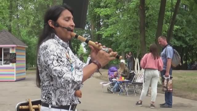 Удивительный, красивейший кавер хита 80- х Wonderful life.