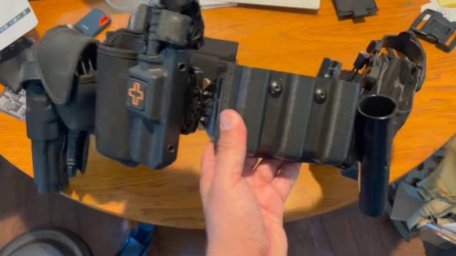 The Cobra Buckle. Tactical or Practical or both смотреть онлайн