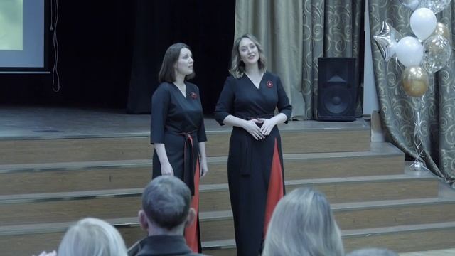 И. Дунаевский "Под луной золотой" из к/ф "Новый дом" смотреть онлайн