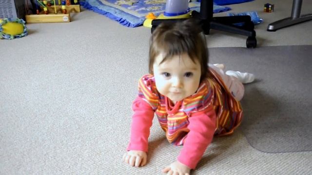 2010-03-18-Katya is crawling.ts смотреть онлайн