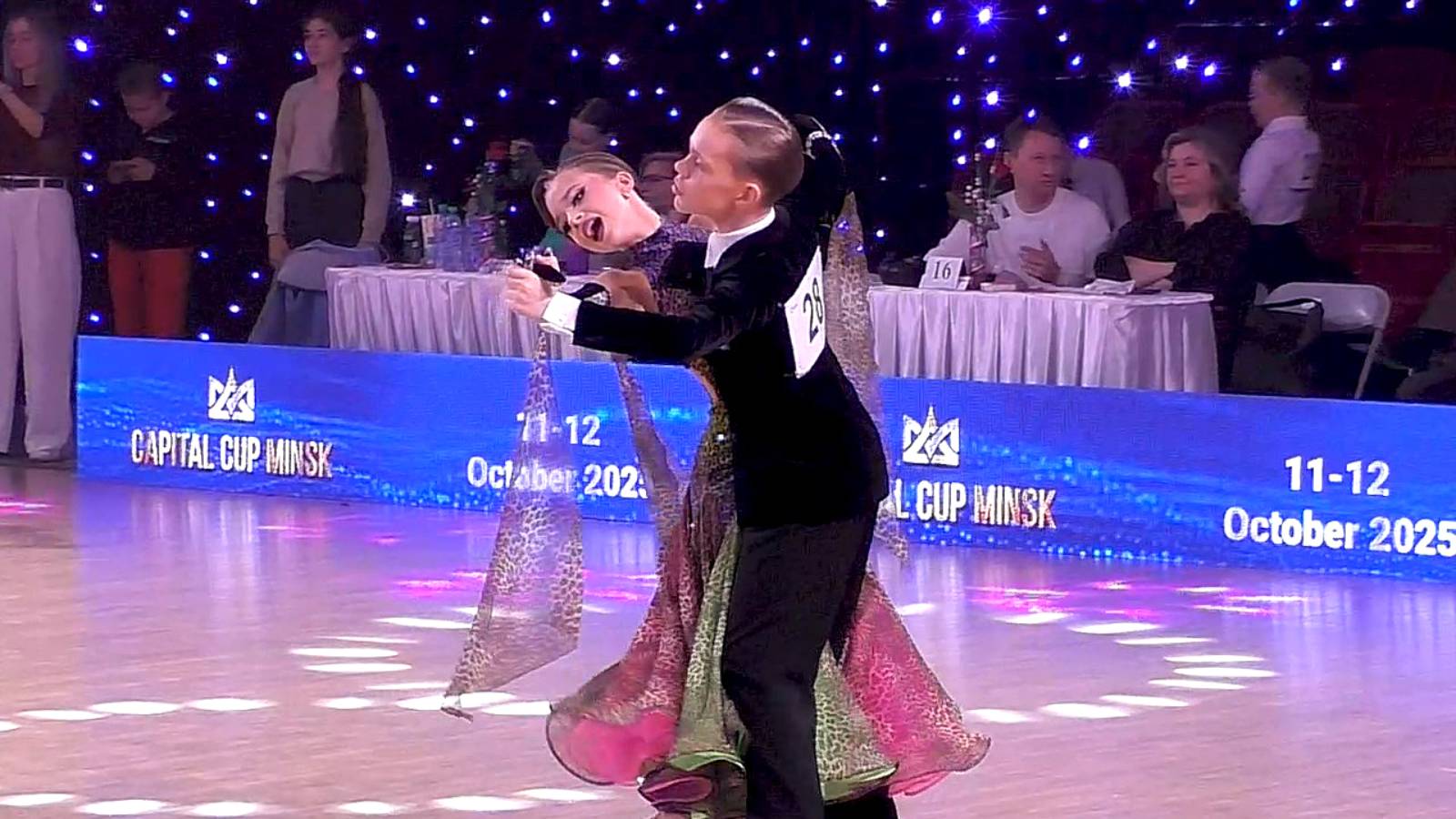 Юниоры-2 St (Open) финал: вальс, танго, венский вальс, фокстрот, квикстеп. Grand Prix Belarus 2025 смотреть онлайн