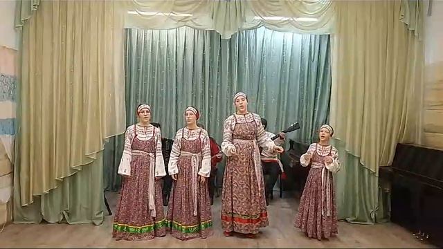 Ансамбль сестер Чешевых- "Ой,да ты калинушка-" смотреть онлайн