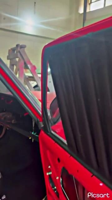 красный лада