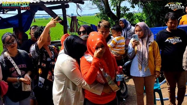 PILIHAN BATIN voc DEVI MANUAL SINGA DANGDUT ANGGA PUTRA ( DEVI MANUAL GROUP ) LAUNCHING PERDANA смотреть онлайн