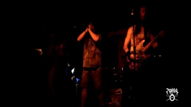 Moñigo travestis adoradores de Satan LIVE (17-12-2016) смотреть онлайн