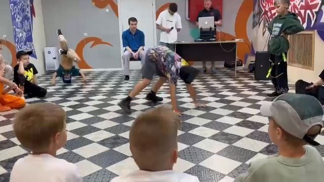 я танцую брейк данс смотреть онлайн