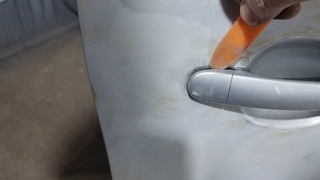 Как снять ручку двереи шкода ети /Skoda Yeti