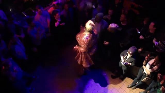 Latrice Royale - Work This Pussy (Burkhart's Pub) смотреть онлайн