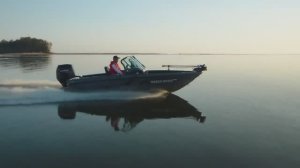 ОБЗОР КАТЕРА ФЛ- 52 ОТ ФАБРИКИ ЛОДОК. РЫБИНКА. ОСЕНЬ И ТРОФЕЙНЫЙ СУДАК