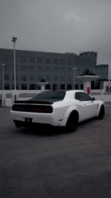 Unlocking the Demon: The Epic 1000 HP Dodge Build! смотреть онлайн
