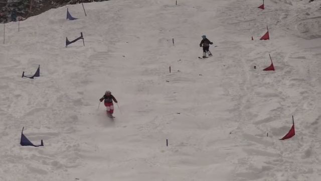 Aurora Admunsen v Lanie Pidwell Snowbird Spring Sprint Dual Moguls April 9 2017 смотреть онлайн