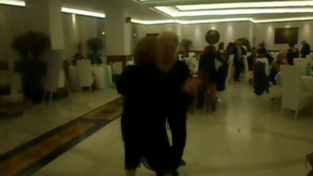 luigi capasso video al matrimonio di salvatore e lia rita balla con la sorella смотреть онлайн