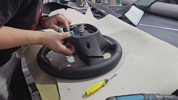 Кожаный руль для Hyundai Solaris