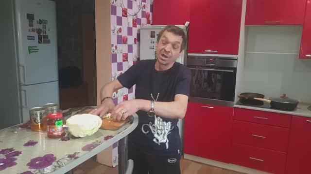 Приготовление борща на ужин Батя готовит борщ рецепт борща