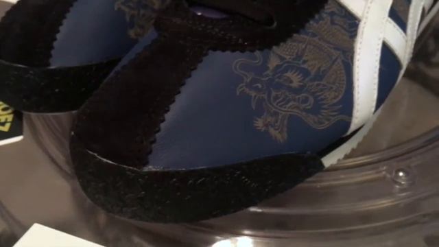 @Bait x Bruce Lee x @OnitsugaTiger 75th birthday collab - Tiger Corsair - Jeet Kun Do - 12.12.2015 смотреть онлайн