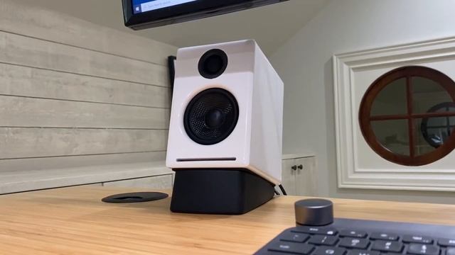 AudioEngine a2+ wireless speaker PC monitor speakers system смотреть онлайн