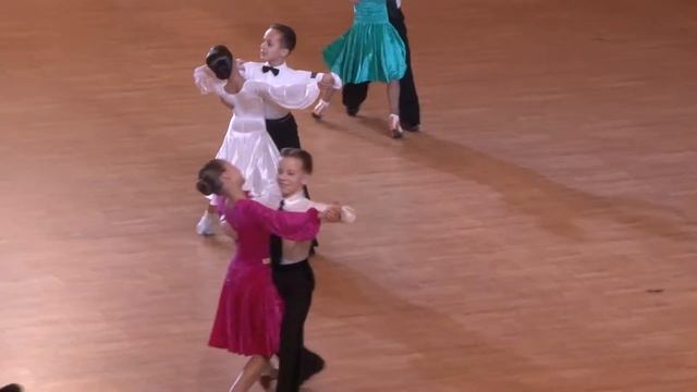 Pugachev German - Sedmova Anastasia, Final Viennese Waltz смотреть онлайн