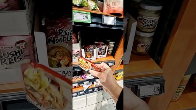 Азиатские Продукты в Германии Обзор Ответы на Вопросы в магазине Marktkauf #china #japan смотреть онлайн