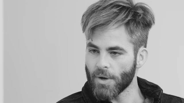 Chris Pine: "I’m Out of School, I Better Decide on A Livelihood" смотреть онлайн