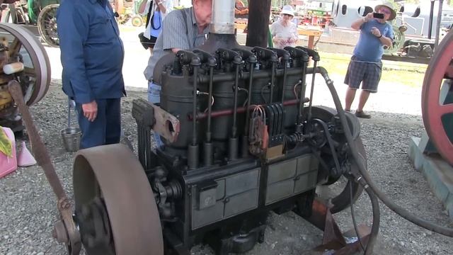 Hand-Starting A 1909 Aurora Gasoline Engine At Vista, California 6-24-17 смотреть онлайн