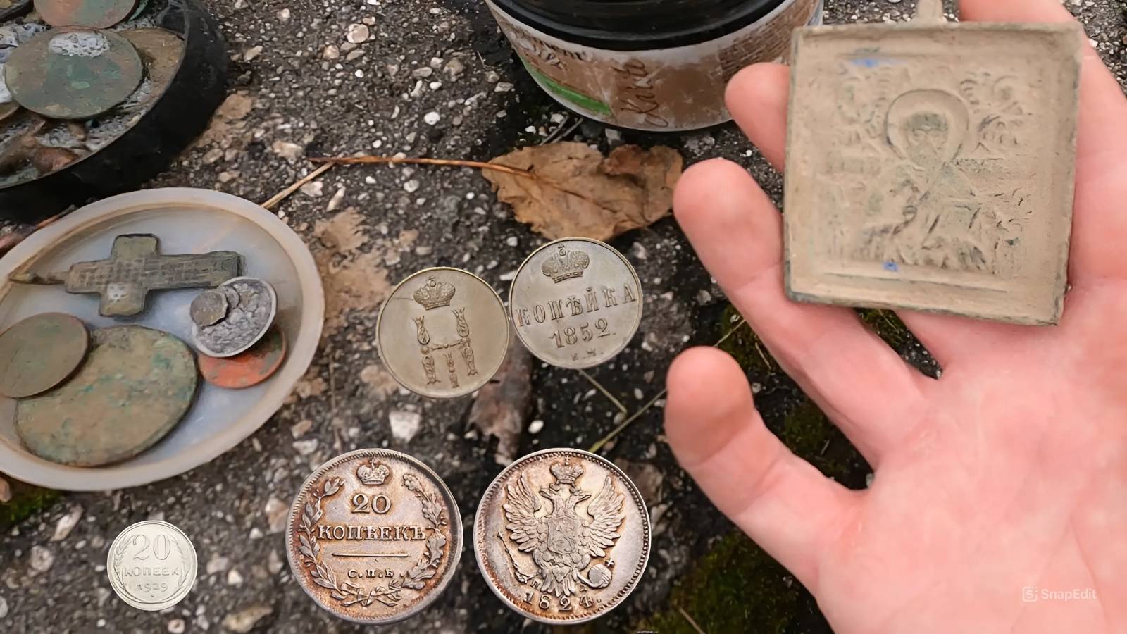 КОПАЕМ МОНЕТЫ И ИКОНЫ С ПОДПИСЧИКАМИ! смотреть онлайн