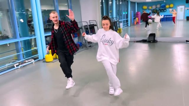 ANNA ASTI - Звенит январская вьюга - Танец 2.0 (jeny_miki & Vova Legend) смотреть онлайн