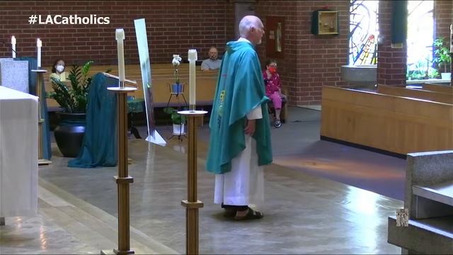 5 p.m. vigil Mass for the 20th Sunday in Ordinary Time смотреть онлайн