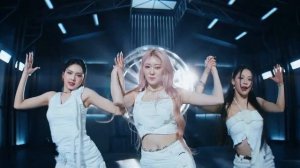 BABYMONSTER - 'BILLIONAIRE' EXCLUSIVE PERFORMANCE VIDEO Mirrored