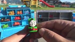 Томас и его друзья в парке играют в прятки!