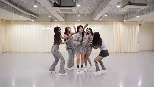 RESCENE(리센느) 'Glow Up' Dance Practice Mirrored смотреть онлайн