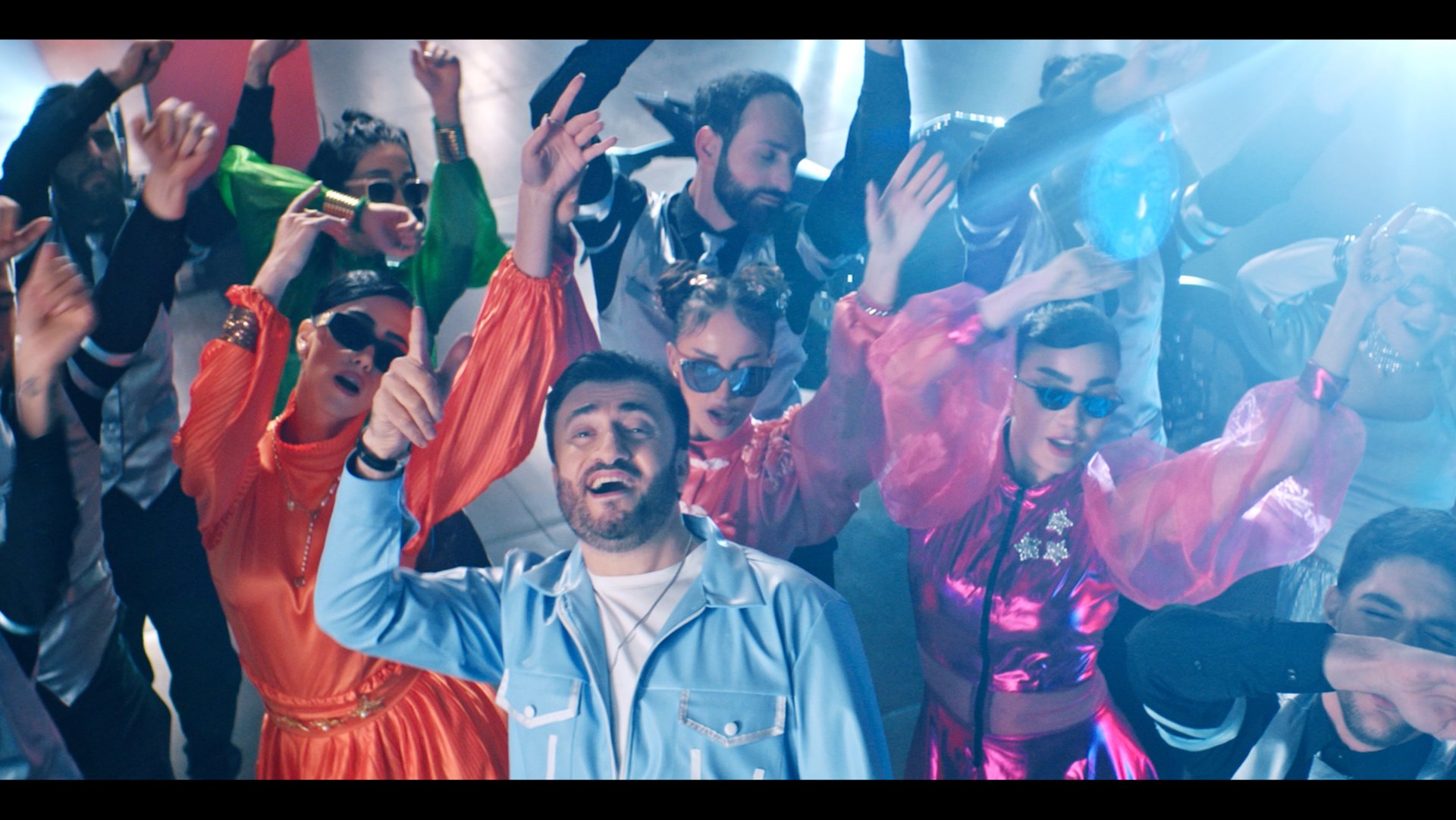 Арсен Шахунц - Sirtd qar, lezud shaqar (Премьера клипа!) смотреть онлайн