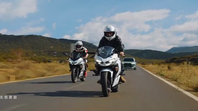 新RAV4荣放震撼登场-全能超进化-广告片:汽车视频-新片场