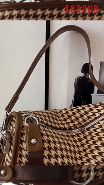 Crossbody bag смотреть онлайн