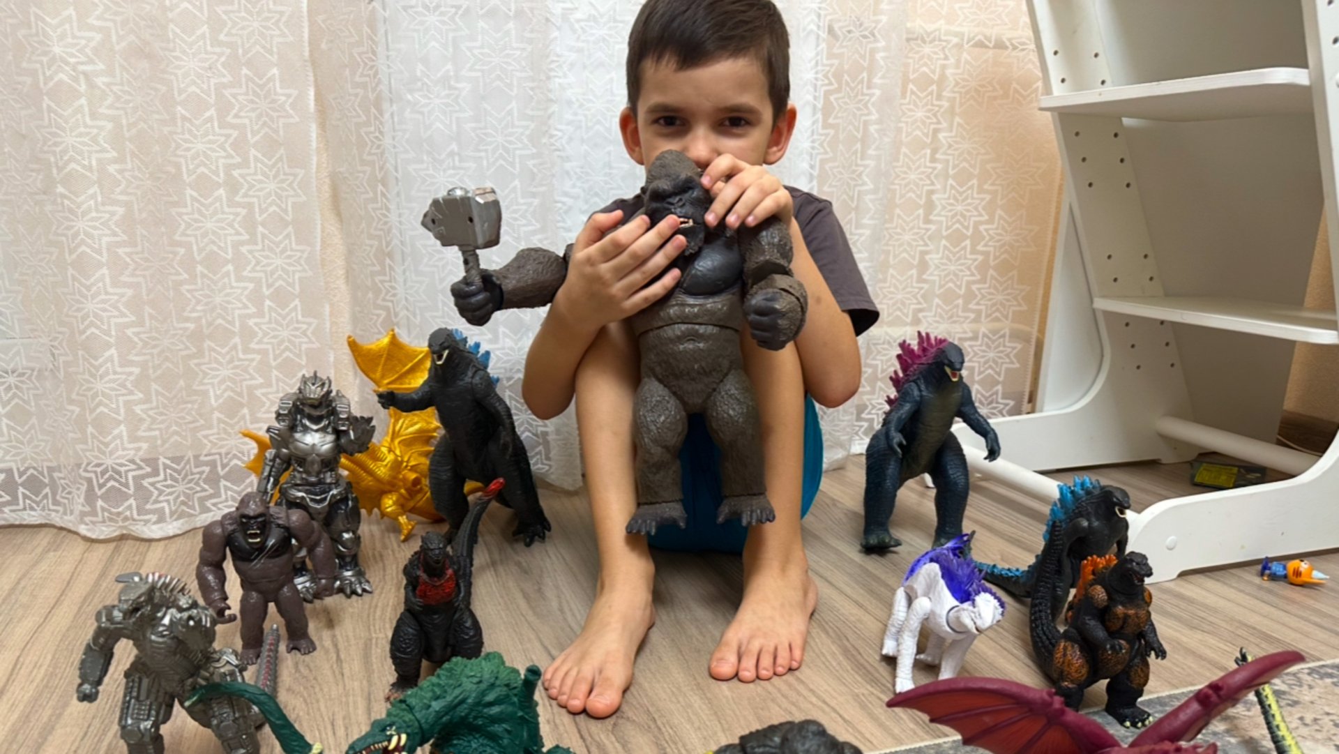 Обзор коллекции Годзилл и Кинг Конгов